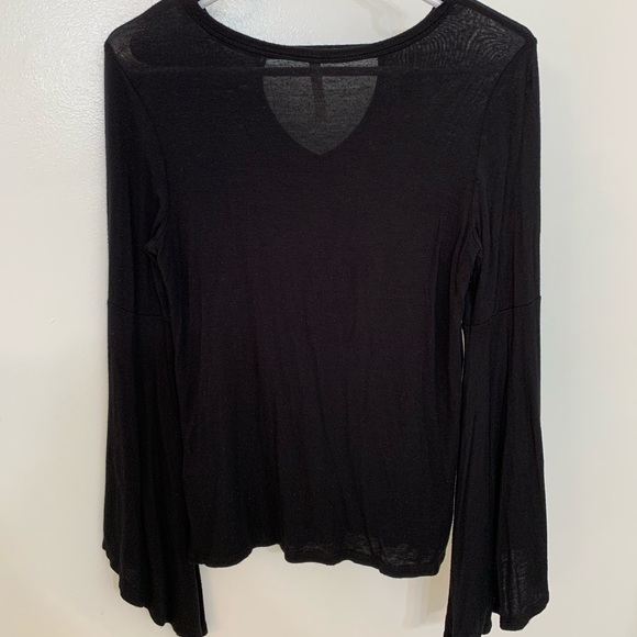 Black Top - Picture 4 of 4